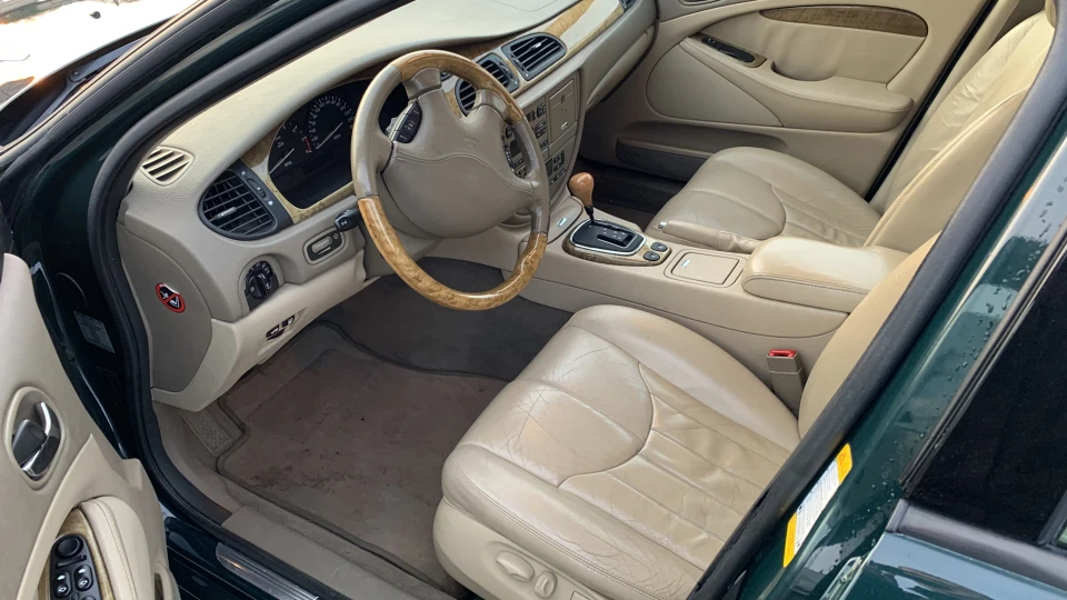 Jaguar S-Type