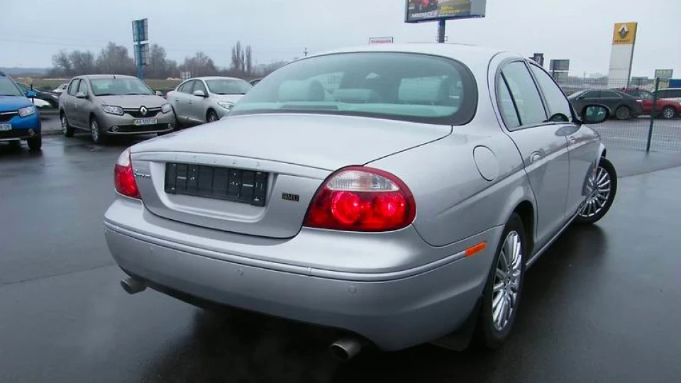 Jaguar S-Type 2