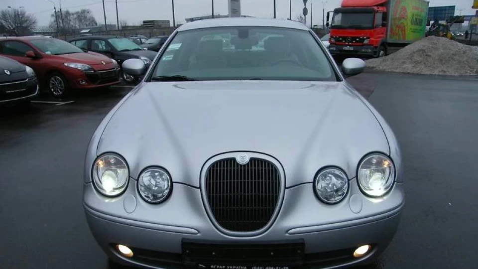 Jaguar S-Type 3