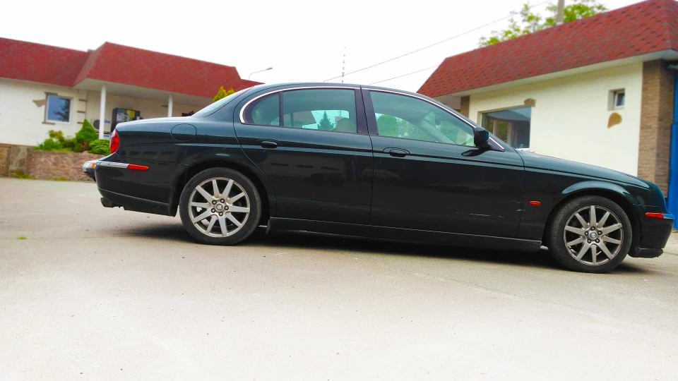Jaguar S-Type Аристократ 2