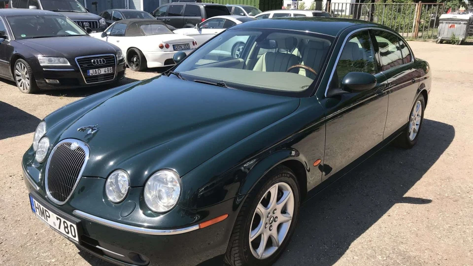 Jaguar S-Type Шляхетний крокодил