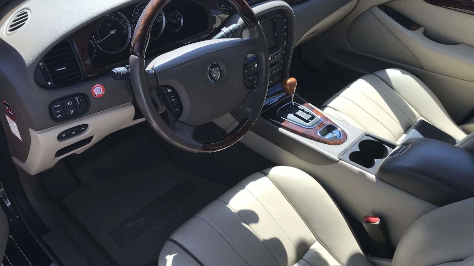 Jaguar S-Type Шляхетний крокодил 4