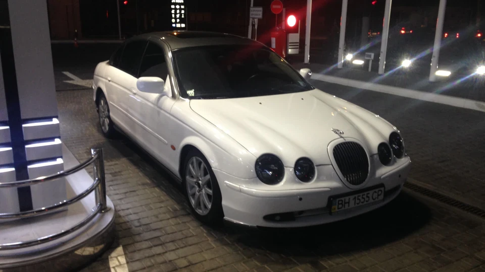 Jaguar S-Type *MINISTERIUM*