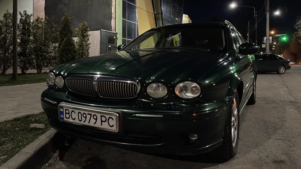 Jaguar X-Type 4
