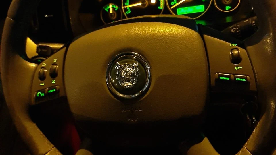 Jaguar X-Type