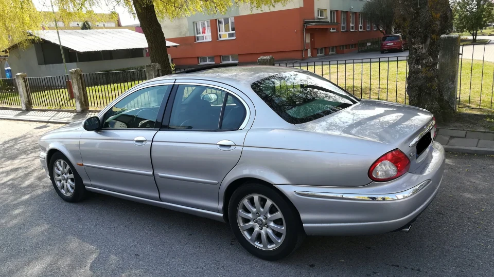 Jaguar X-Type 2