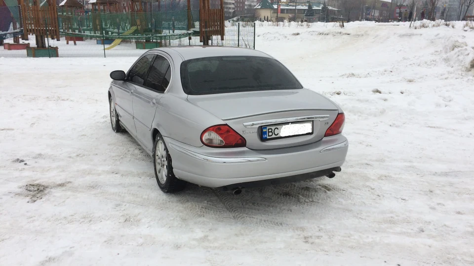 Jaguar X-Type КОТОМОБІЛЬ