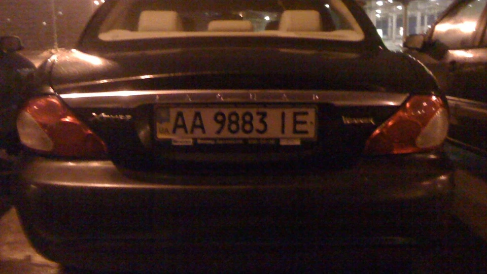 V6 Luxury 2 1 3