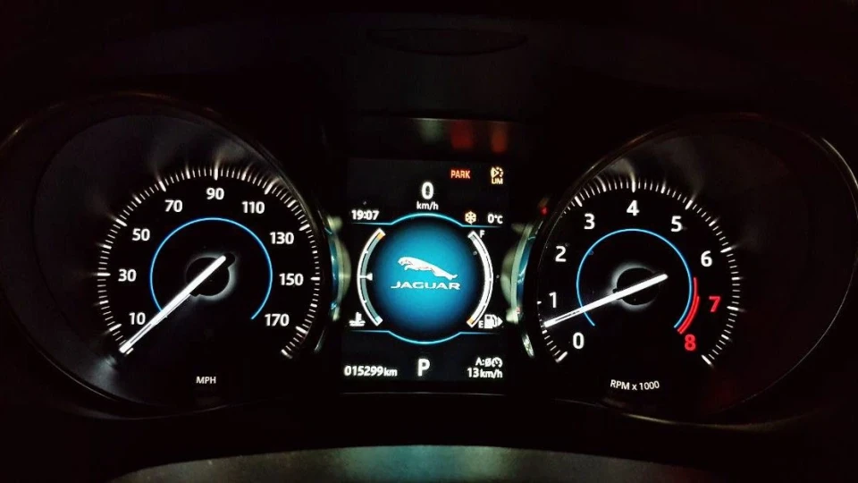 Jaguar XE 3.0 turbo 3