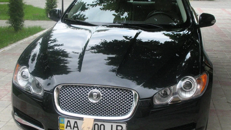 Jaguar XF 2