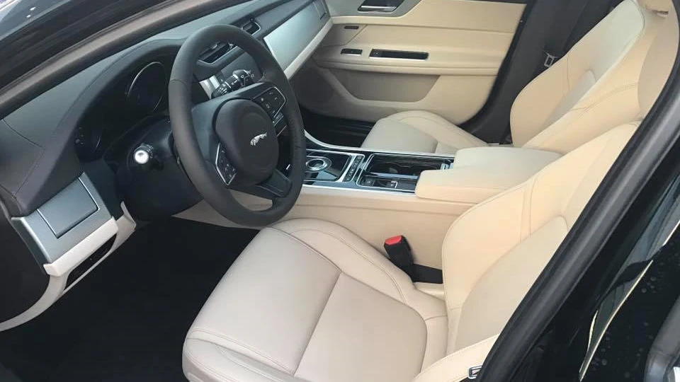 Jaguar XF 2.0d 2