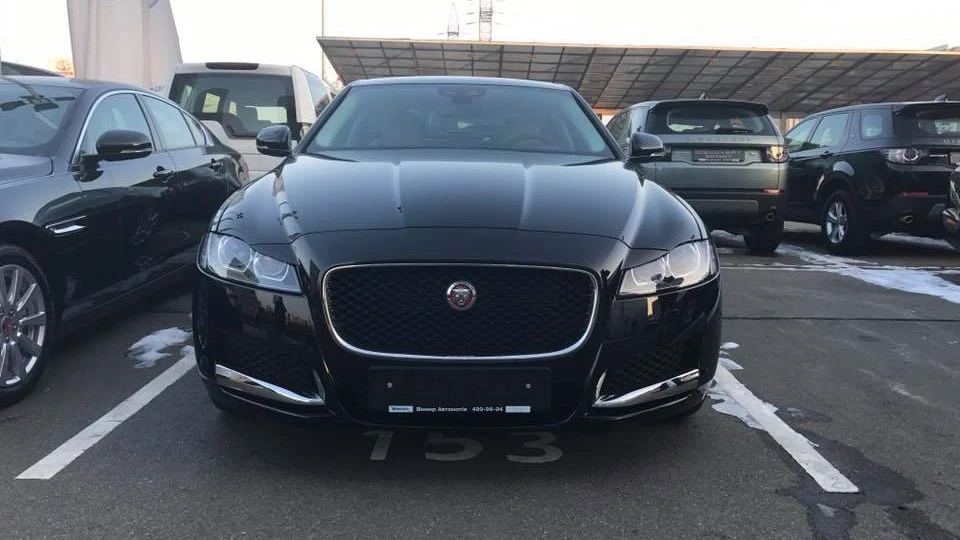 Jaguar XF 2.0d 3