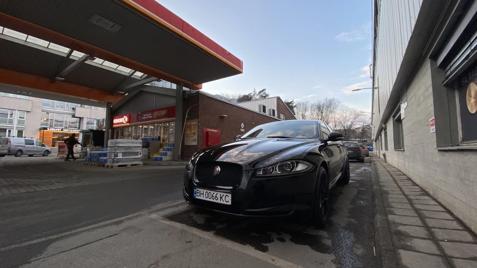 Jaguar XF 3.0SC 4