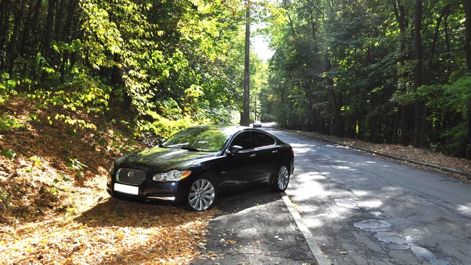 Jaguar XF 4.2 2