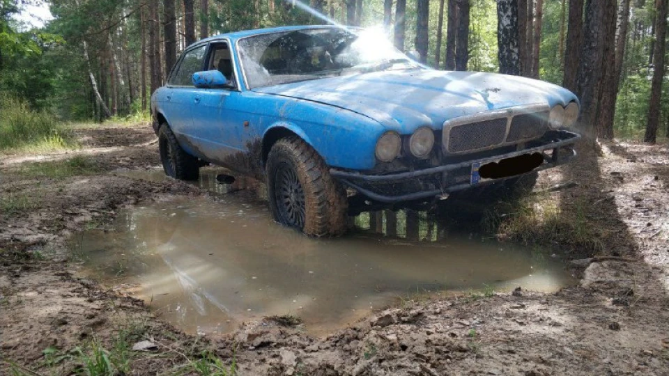 Jaguar XJ6 2