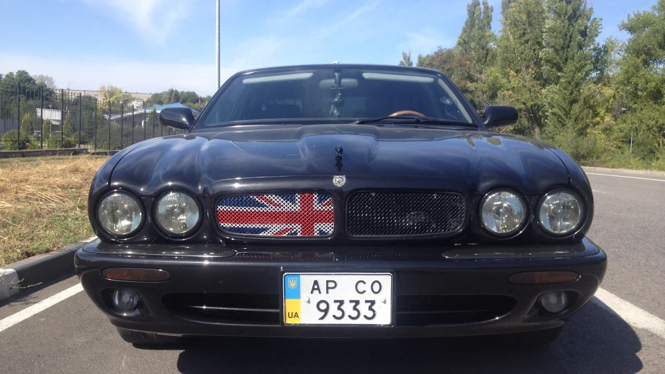Jaguar XJR "Black Edition"