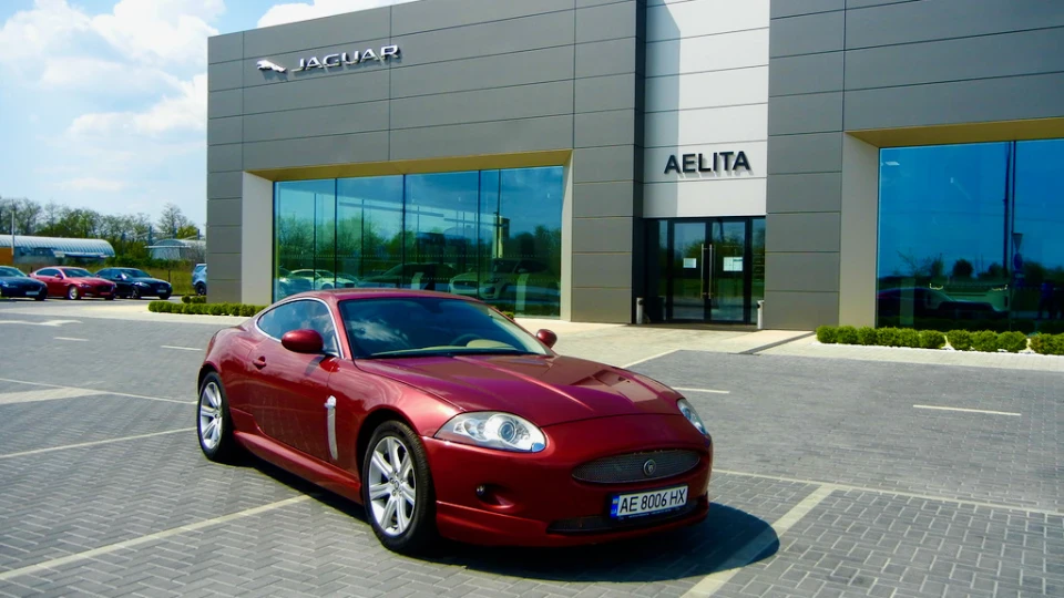 Jaguar XK 60 5