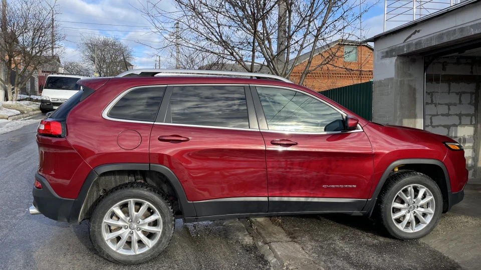 Jeep Cherokee 2