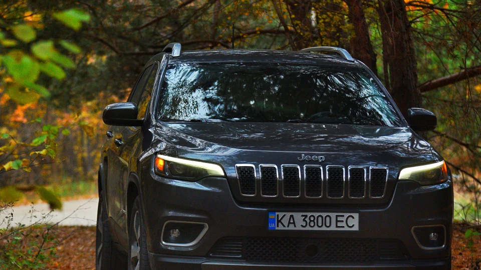 Jeep Cherokee 4
