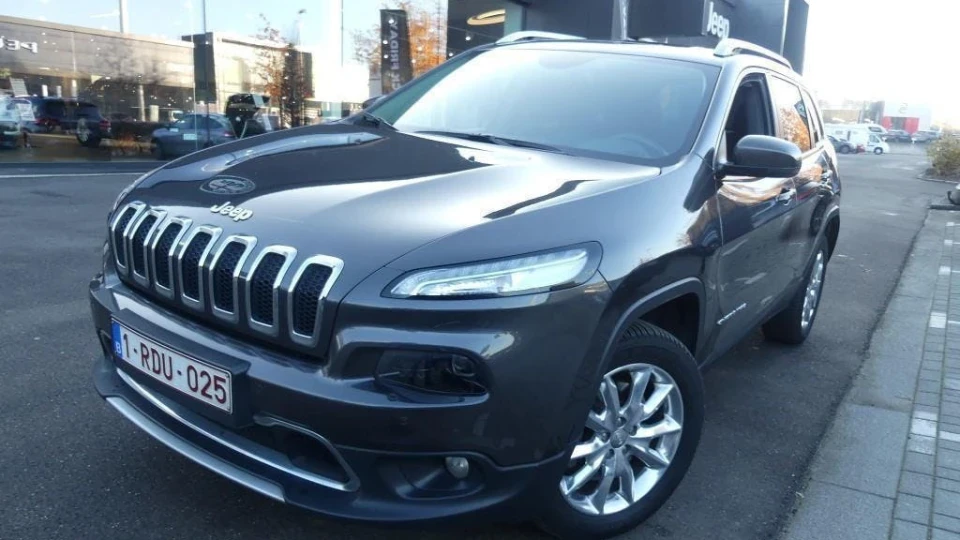 Jeep Cherokee 2.0 турбо дизель 2