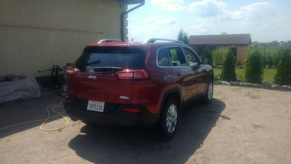 Jeep Cherokee 2.4 2