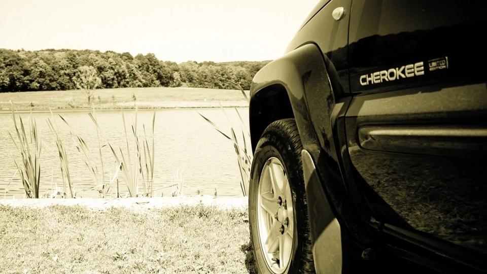 Jeep Cherokee 2.5 CRD Добряк 2