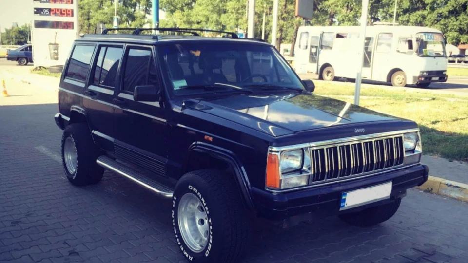 Jeep Cherokee чирпич 2