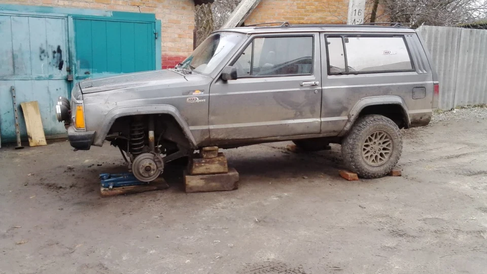 Jeep Cherokee дракон 2
