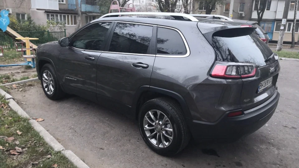 Jeep Cherokee Latitude Plus 2