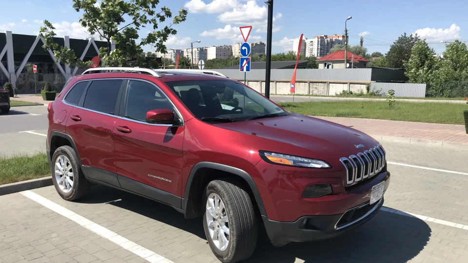 Jeep Cherokee Limited 3.2 2
