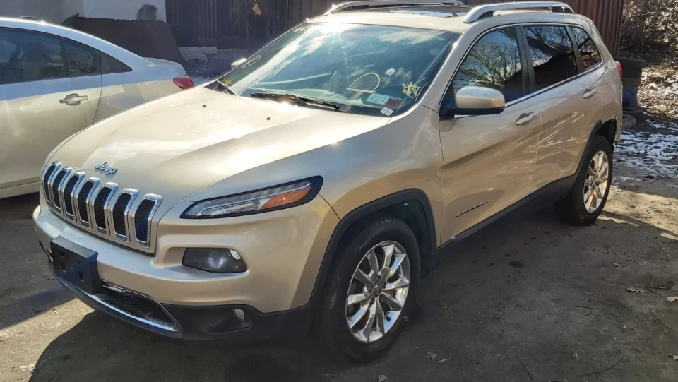 Jeep Cherokee OpaChirik) 3