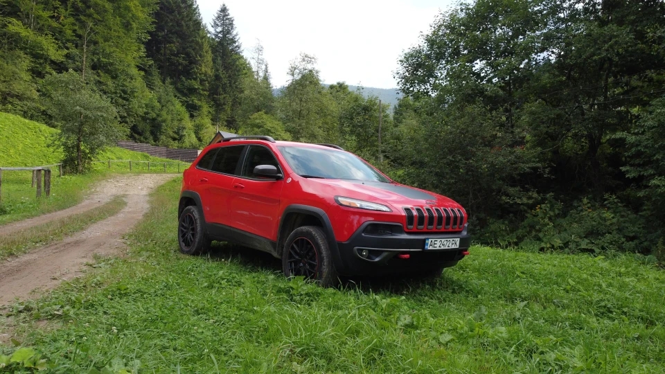 Jeep Cherokee Trailhawk Червоний дракон 4