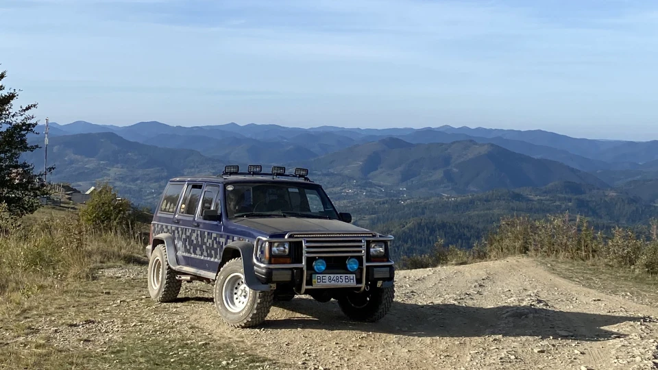 Jeep Cherokee XJ Індєєць