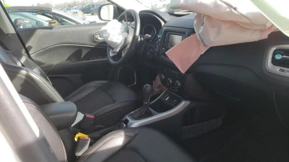 Jeep Compass 4