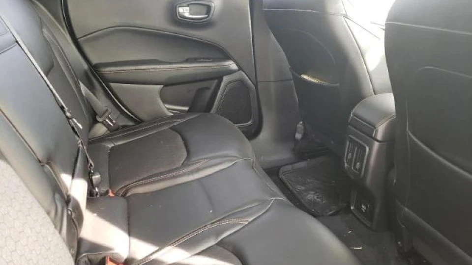 Jeep Compass 5