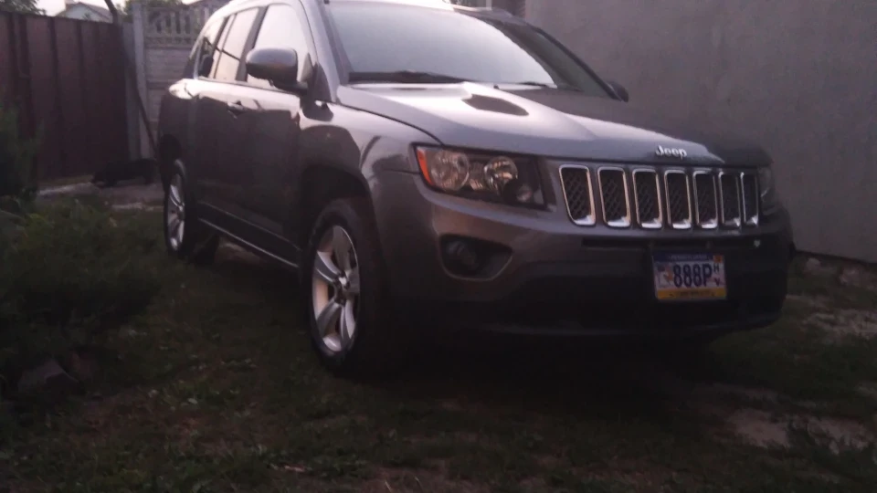Jeep Compass 2.4 автомат 3