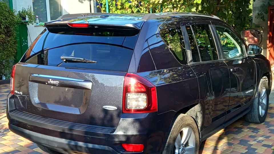 Jeep Compass 2,4 автомат 2