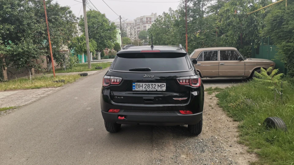 Jeep Compass Чорний на Чорному 5