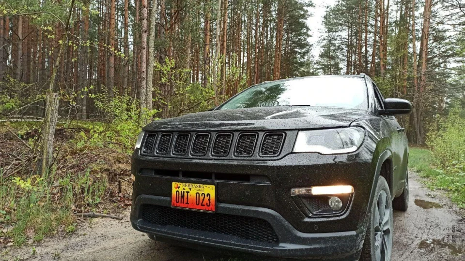 Jeep Compass Latitude 2
