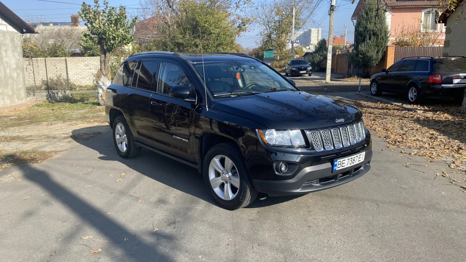 Jeep Compass Latitude 4