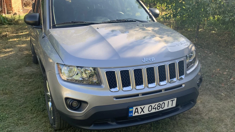Jeep Compass Sport 3