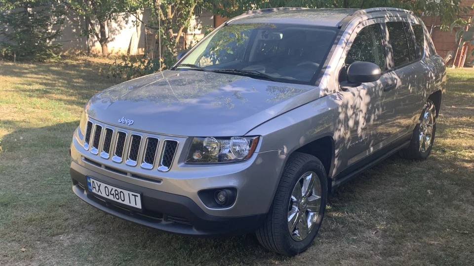 Jeep Compass Sport 4