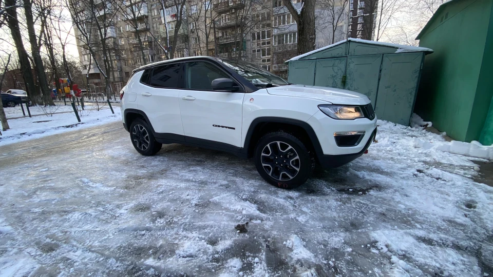 Jeep Compass Trailhawk Beats Edition 2