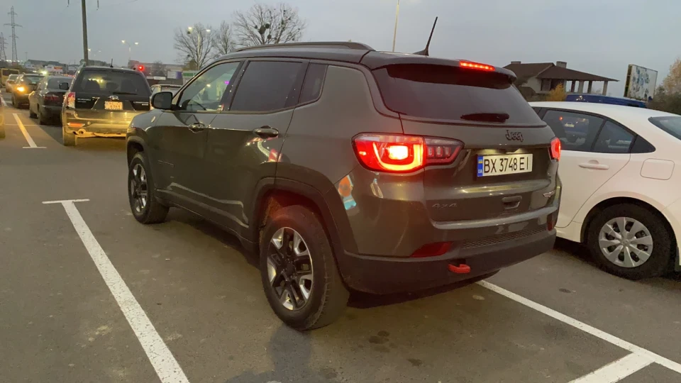 Jeep Compass Зелений TRAILHAWK 3