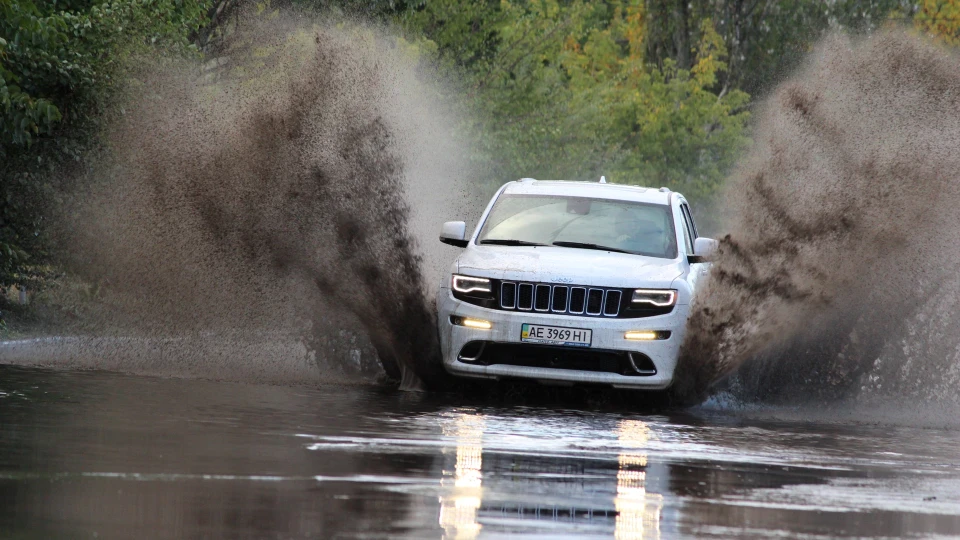 Jeep Grand Cherokee SRT-8