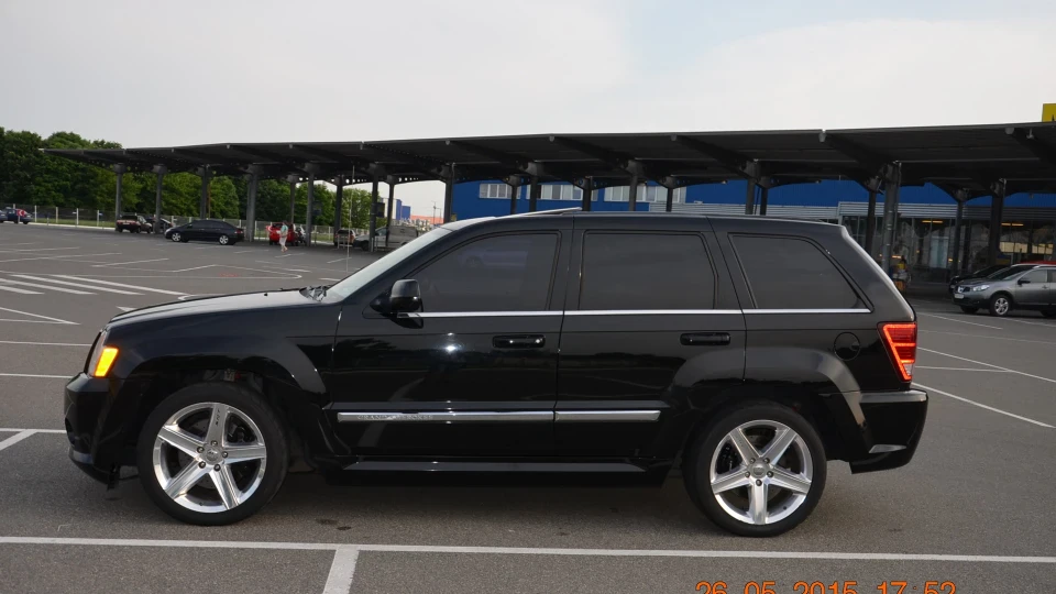 Jeep Grand Cherokee SRT-8 6.1 атмосферник 2