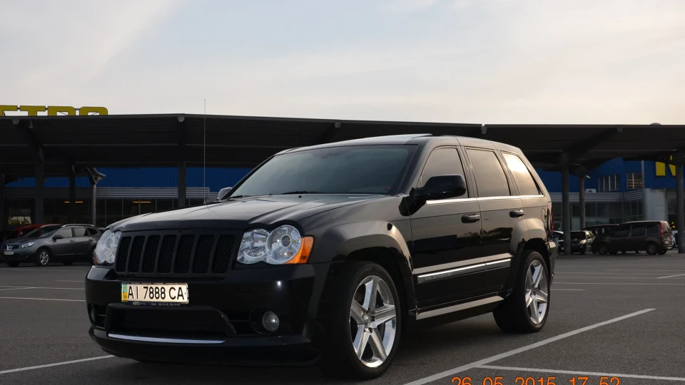 Jeep Grand Cherokee SRT-8 6.1 атмосферник 3