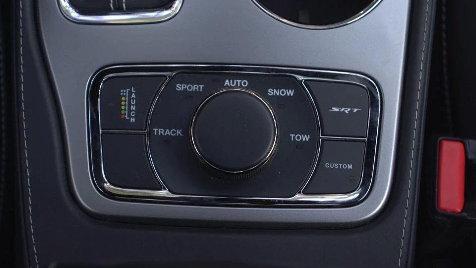 Jeep Grand Cherokee SRT-8 Black Hemi 6.4L 5