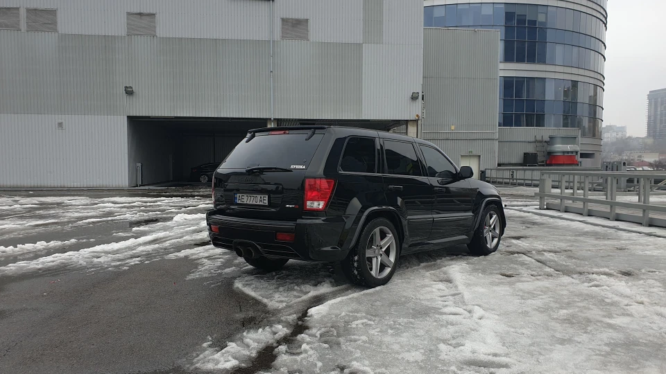Jeep Grand Cherokee SRT-8 ..Black Pearl.. 5