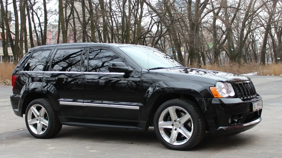 Jeep Grand Cherokee SRT-8 Рівний Тазик 3